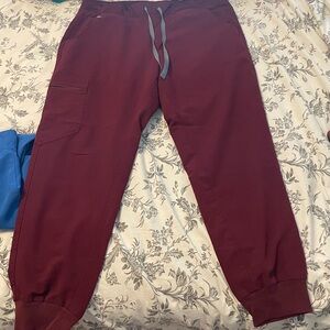 Women’s Scrubs - Figs Zamora Size L/Petite